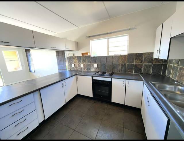 3 BEDROOM APARTMENT FOR SALE IN NORTHGATE